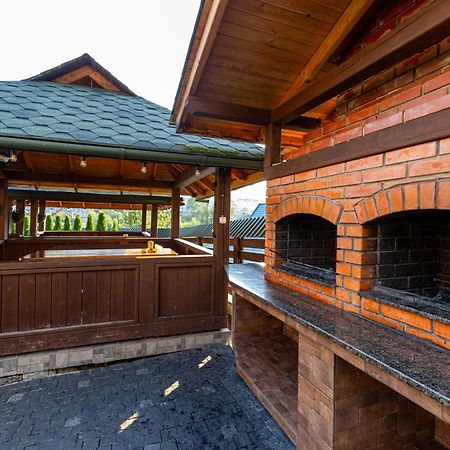 La Кrechunu Hotel Bukovel Luaran gambar