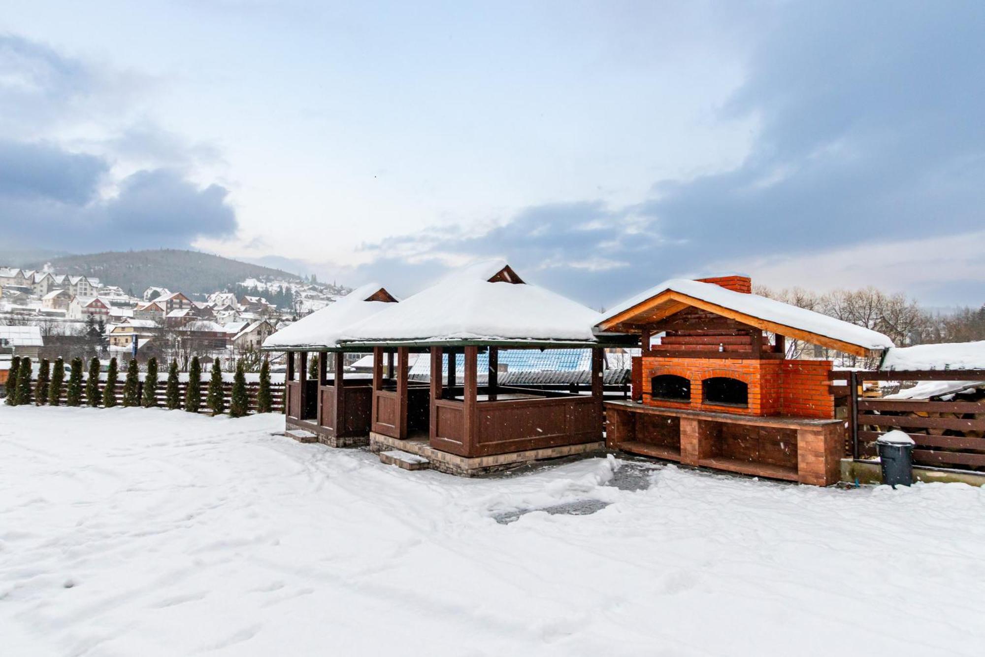 La Кrechunu Hotel Bukovel Luaran gambar