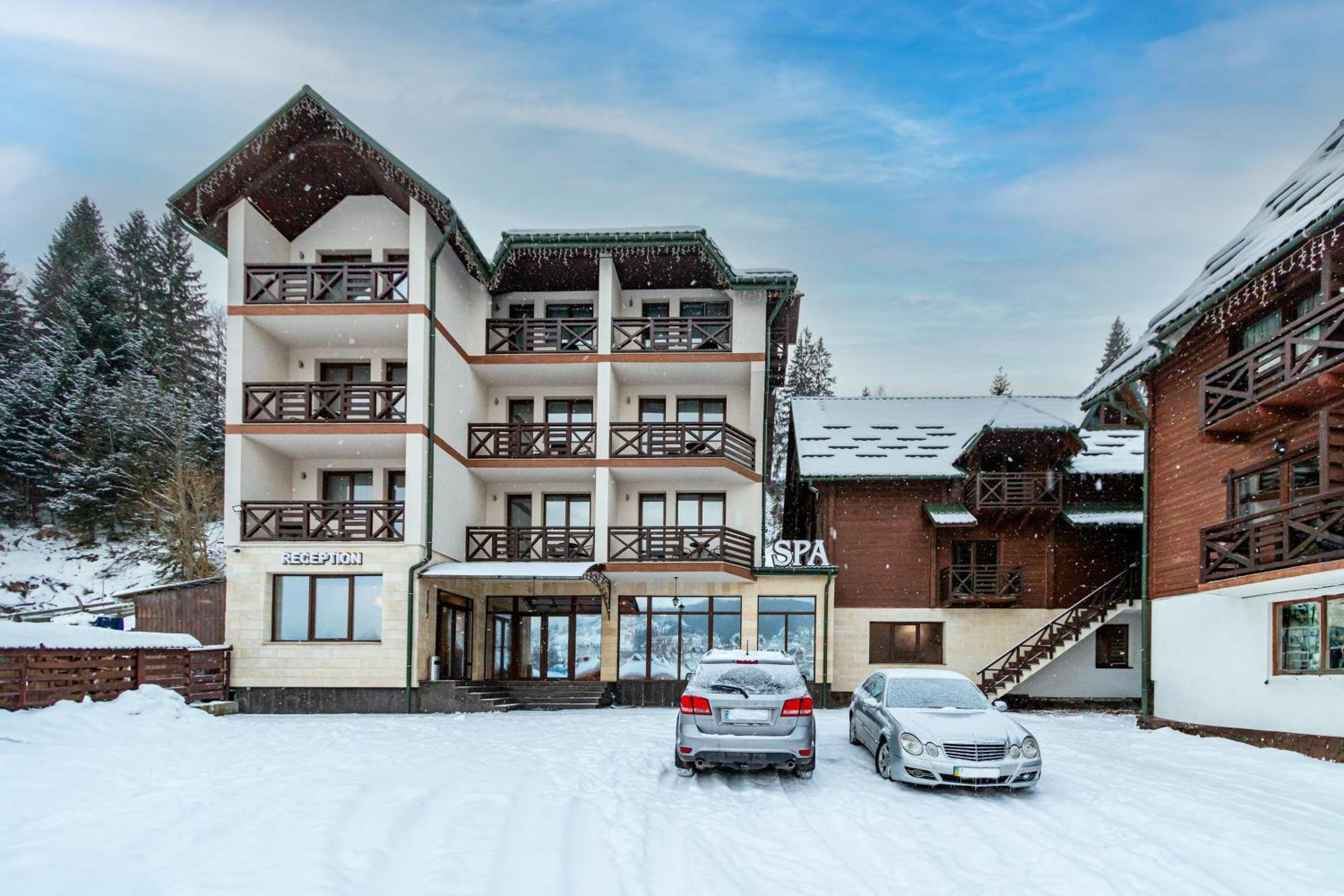 La Кrechunu Hotel Bukovel Luaran gambar
