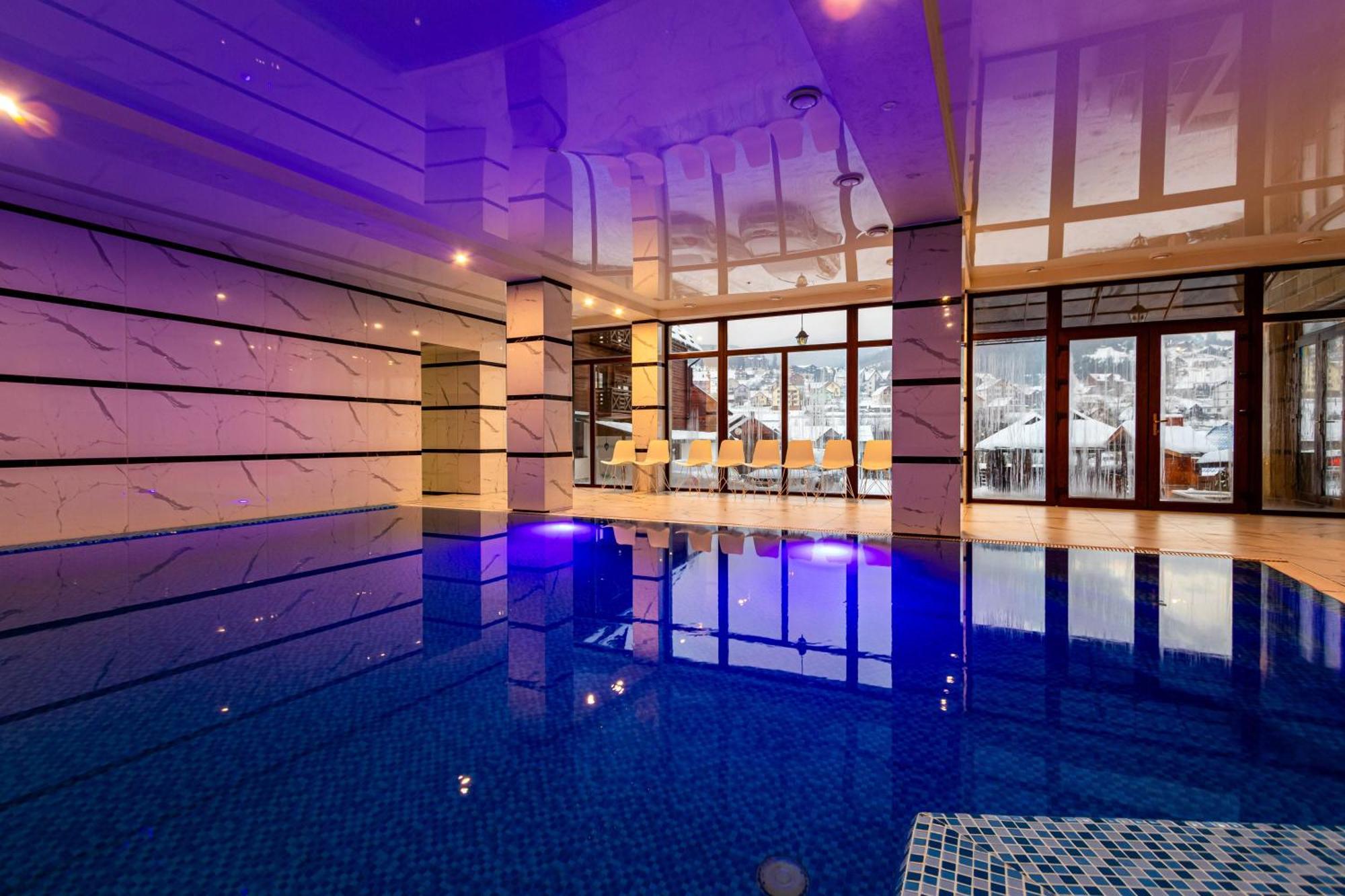 La Кrechunu Hotel Bukovel Luaran gambar