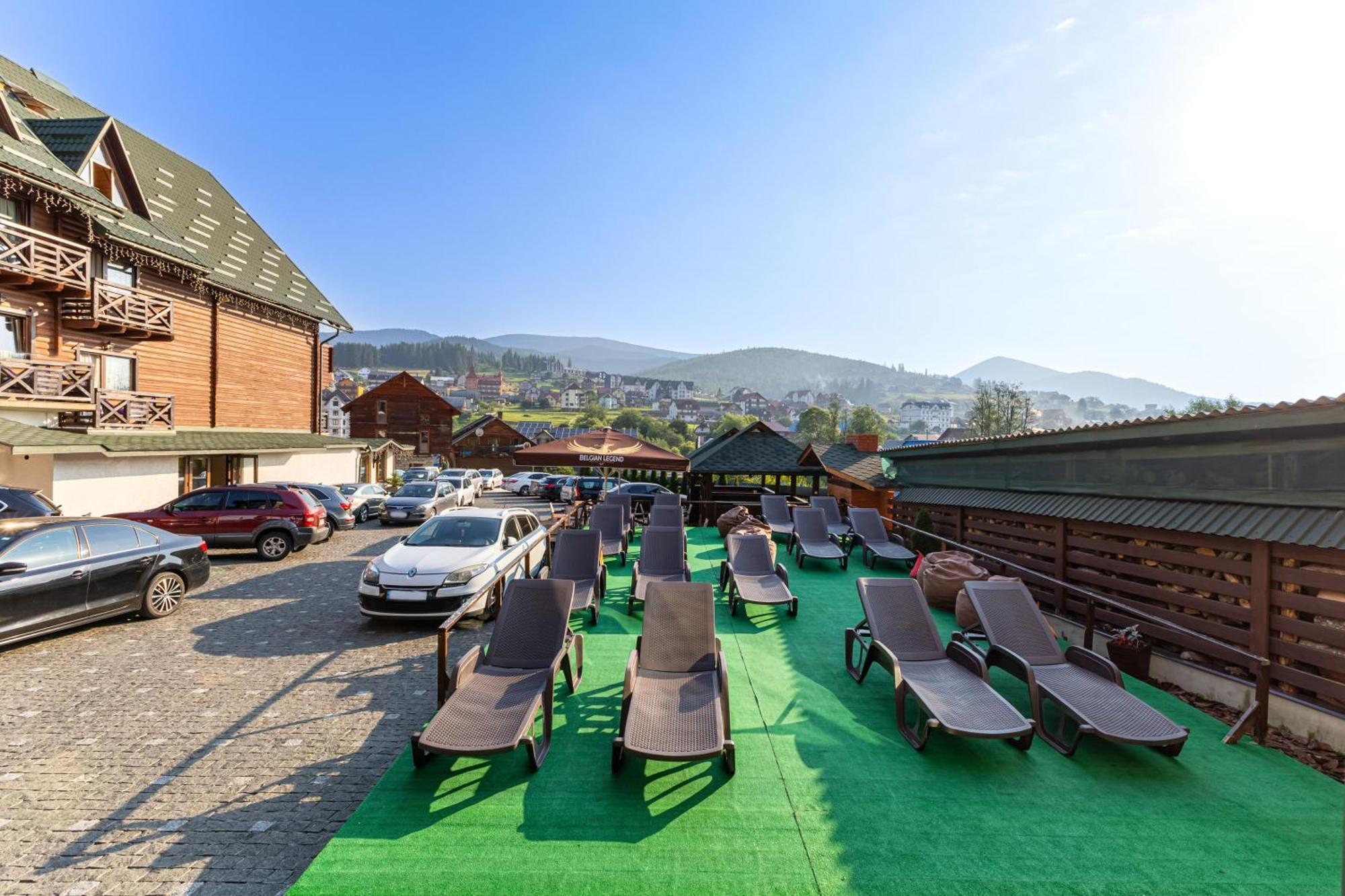 La Кrechunu Hotel Bukovel Luaran gambar