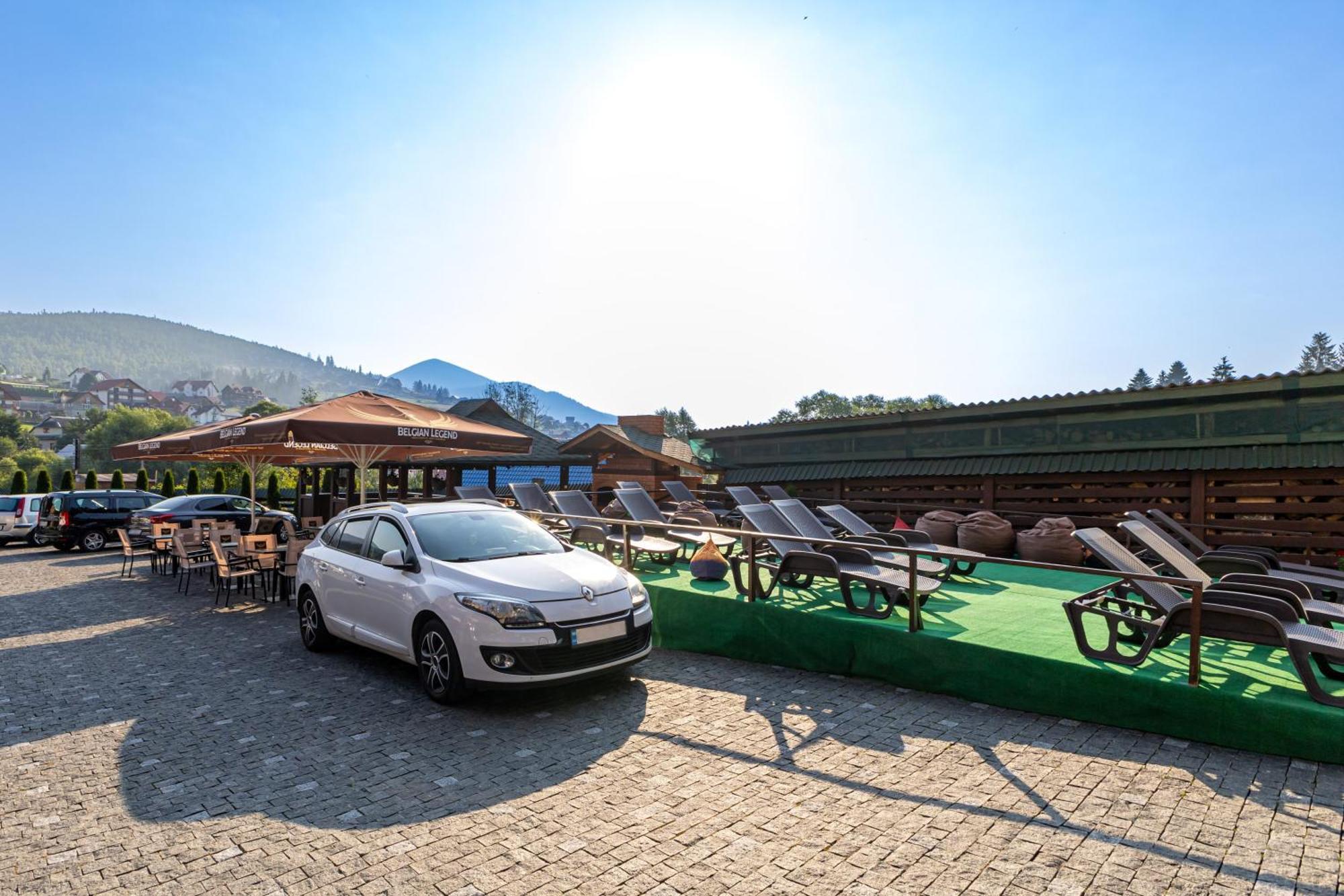 La Кrechunu Hotel Bukovel Luaran gambar