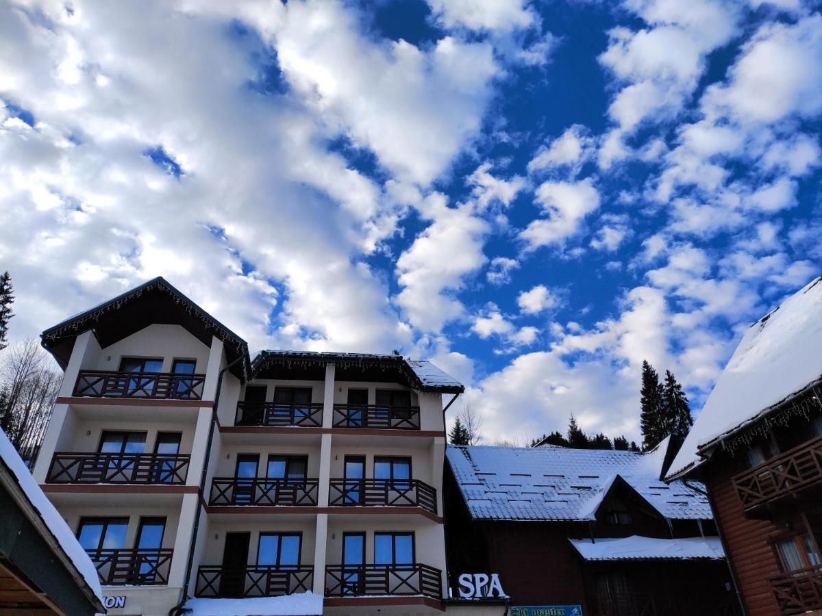 La Кrechunu Hotel Bukovel Luaran gambar